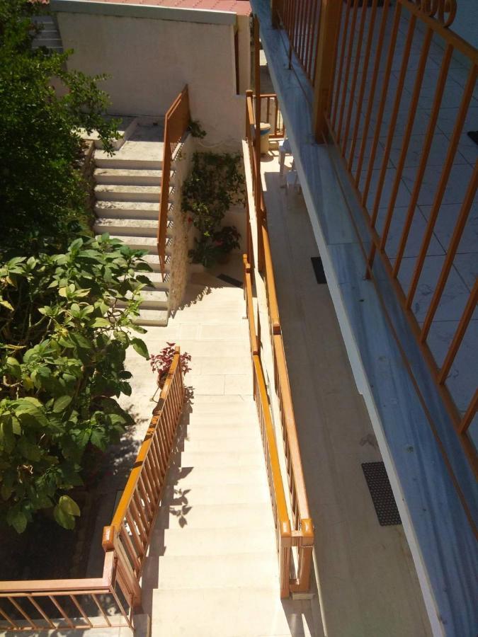 Kostas Studios II ヴァシリキ エクステリア 写真
